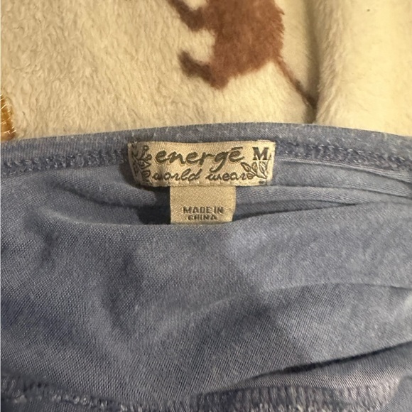 EUC Energe shirt - Picture 3 of 5